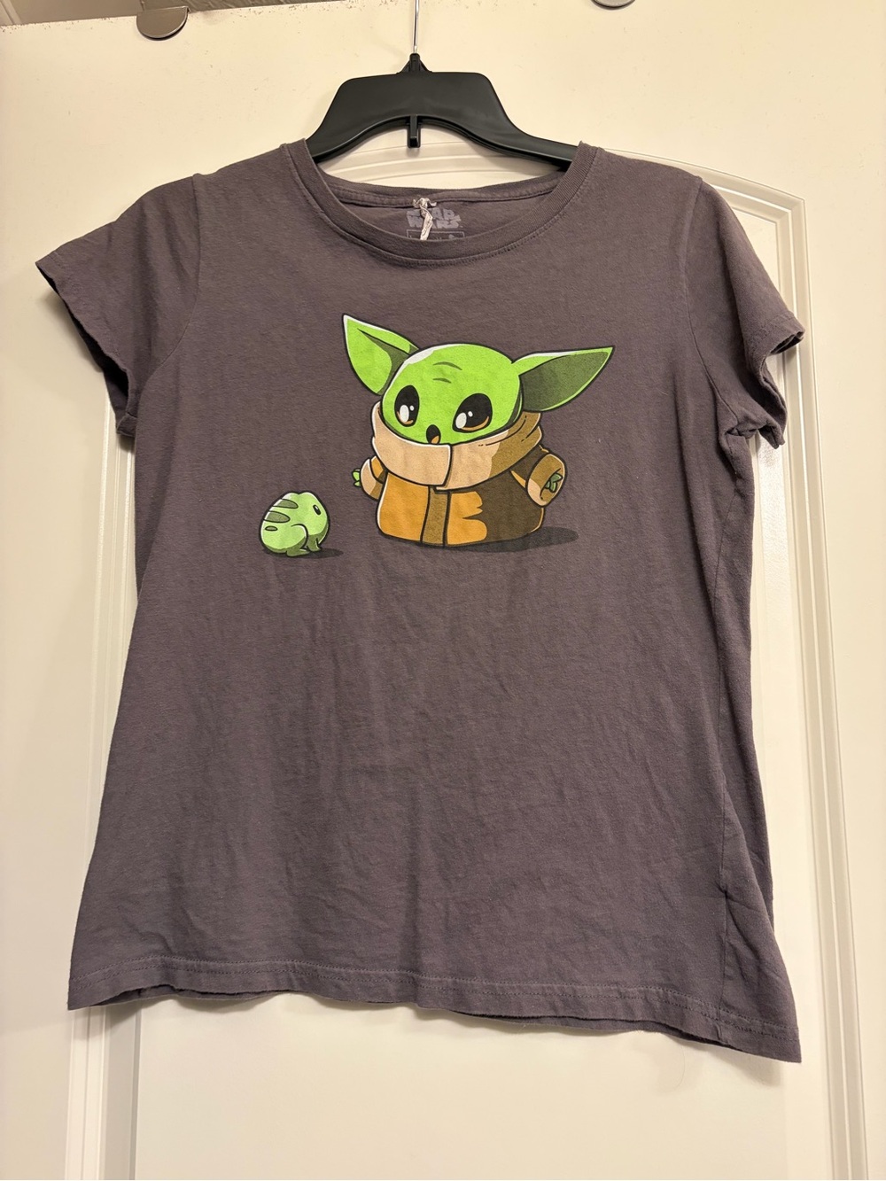 Star Wars Gray Tee with Grogu Graphic